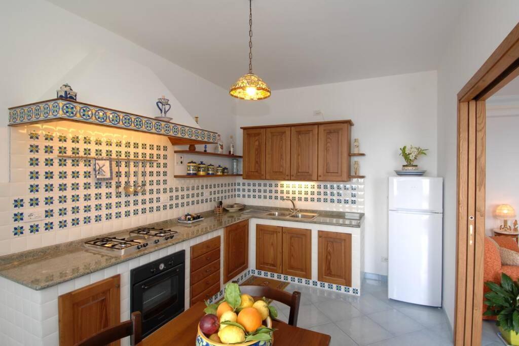 Vila Blumavy Praiano Exteriér fotografie